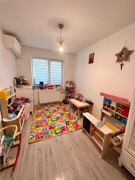 Patru camere, apartament Spa
