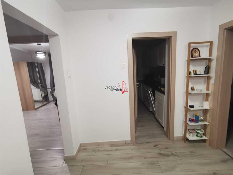 Patru camere, apartament Spa